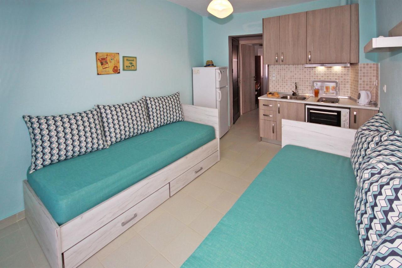 Acrothea Apartments 奥马斯帕纳吉亚斯 外观 照片